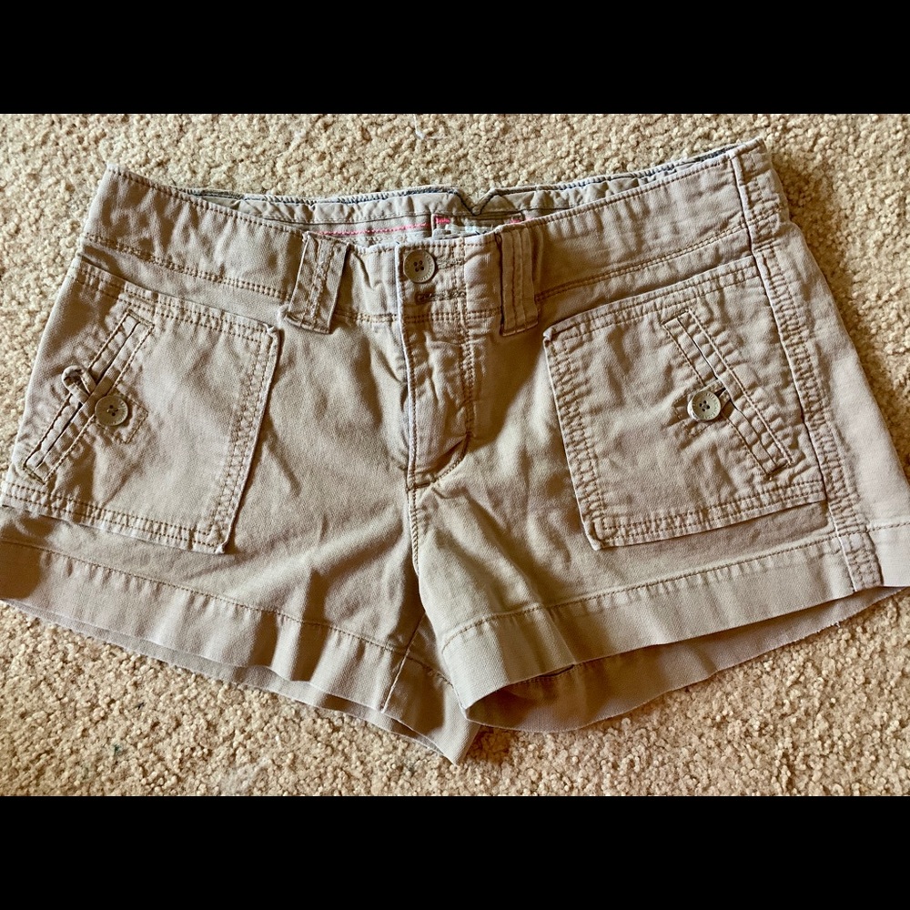 American Eagle Size 6